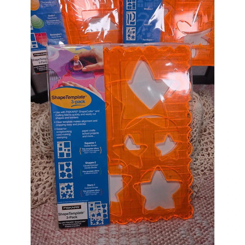 Fiskars ShapeTemplate 3-Pack Lot Scrapbooking Cutting Stencils Stars Circles Fun
